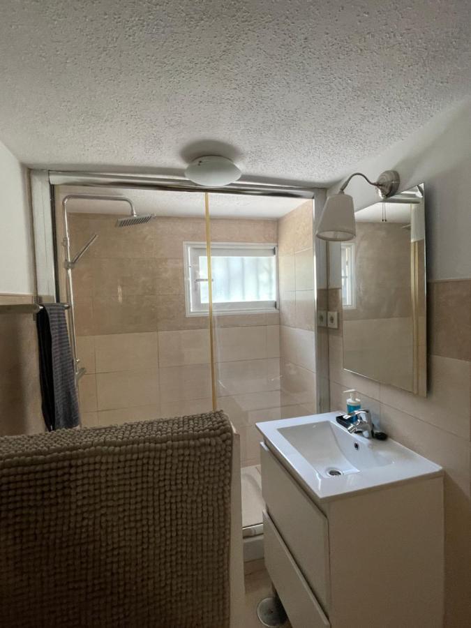 Good Vives 22 B Apartment Madrid Ngoại thất bức ảnh