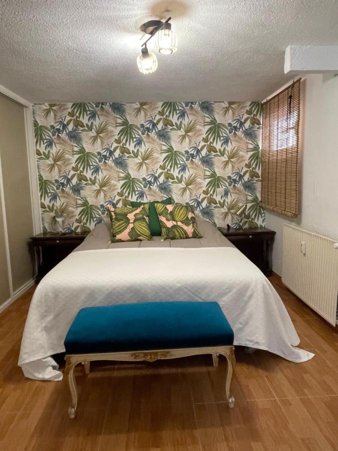 Good Vives 22 B Apartment Madrid Ngoại thất bức ảnh