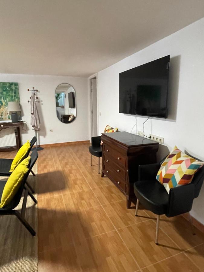 Good Vives 22 B Apartment Madrid Ngoại thất bức ảnh